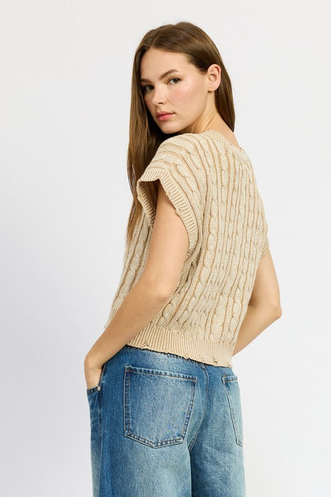 CABLE KNIT SHORT SLEEVE TOP