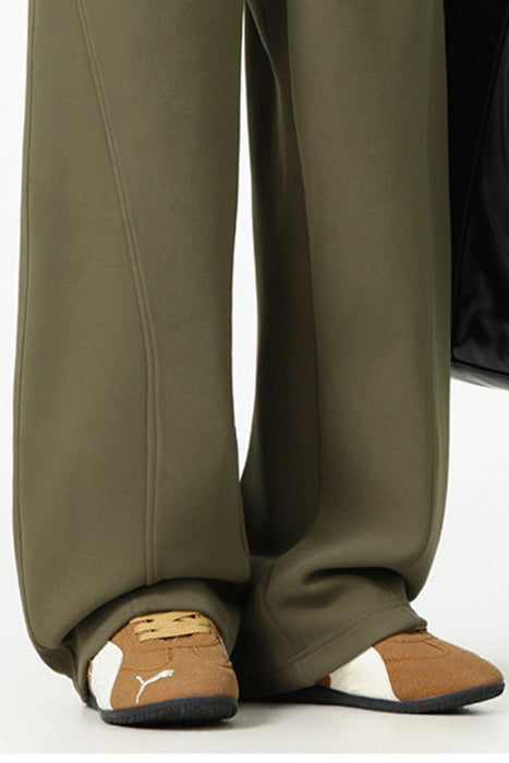 bf1b6f52-7242-4b74-9116-c62d6067c0c8-Max